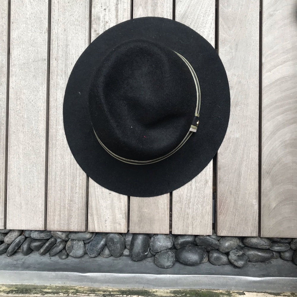 BCBGeneration Black Green Beige Wide Brim Fedora